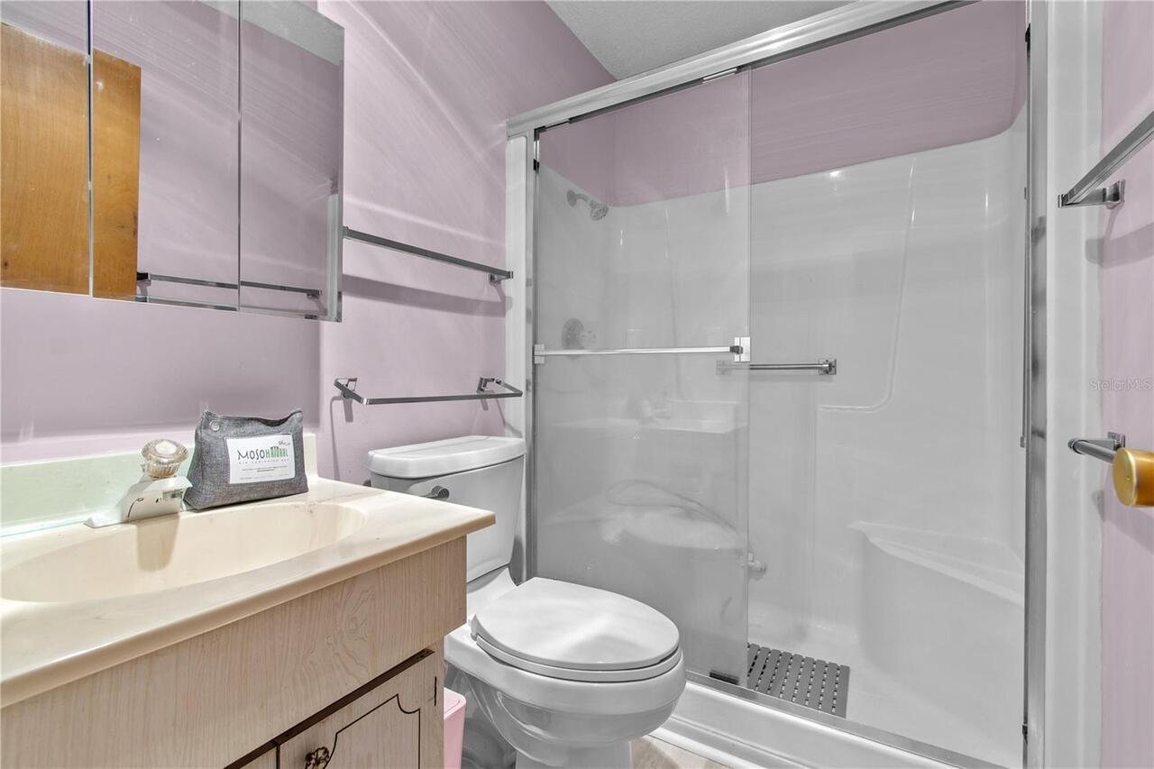 Listing Photo 14