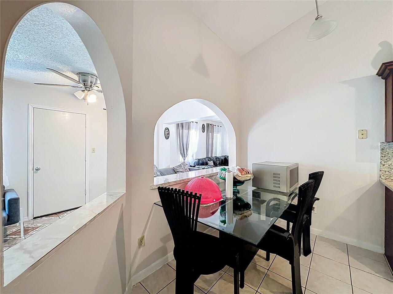 Listing Photo 16
