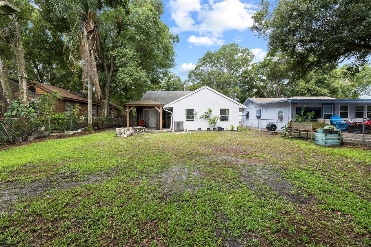 Listing Photo 16