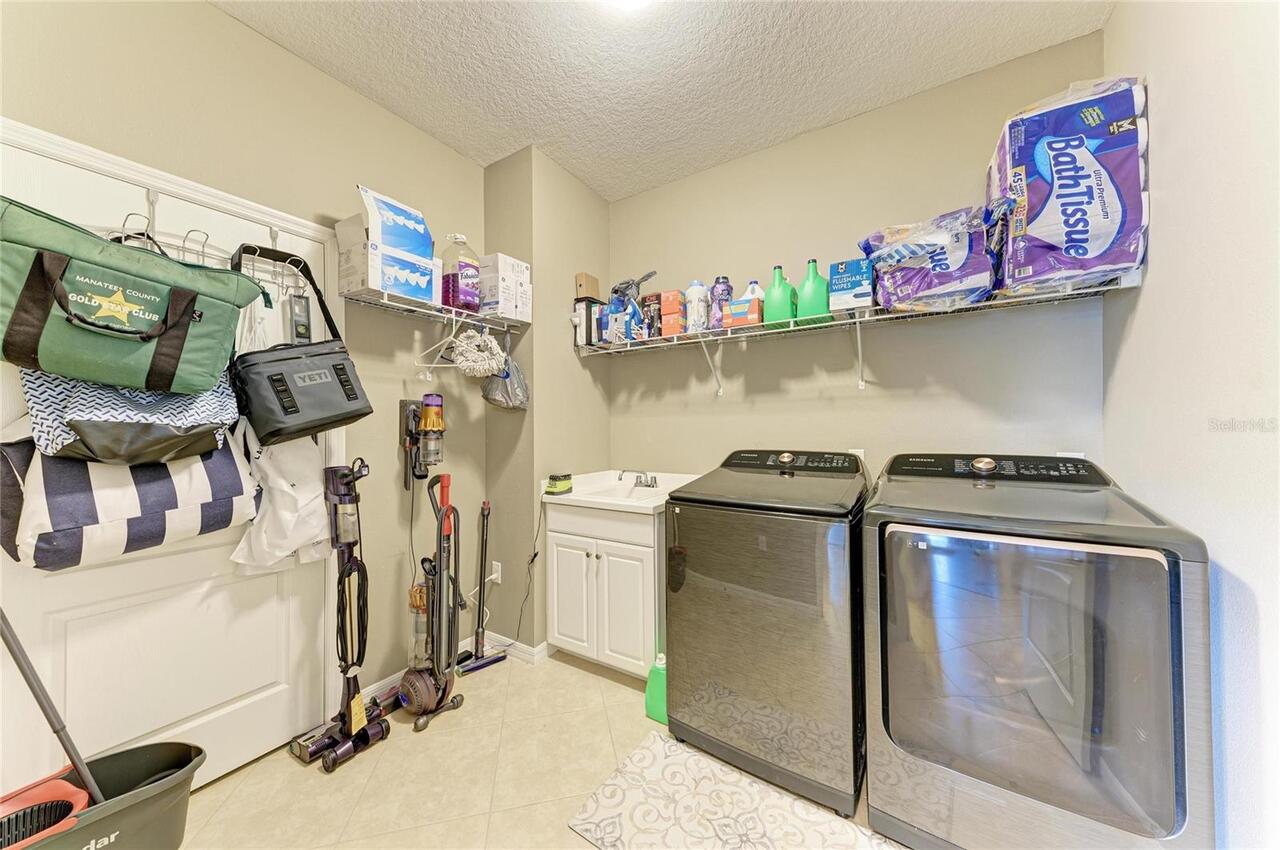 Listing Photo 37