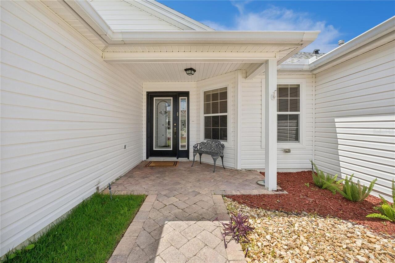 Listing Photo 8