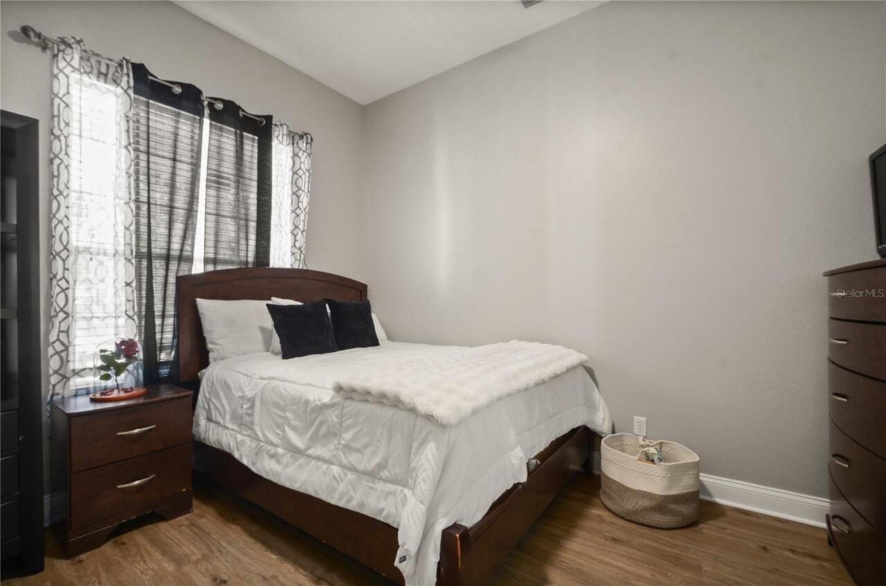 Listing Photo 25