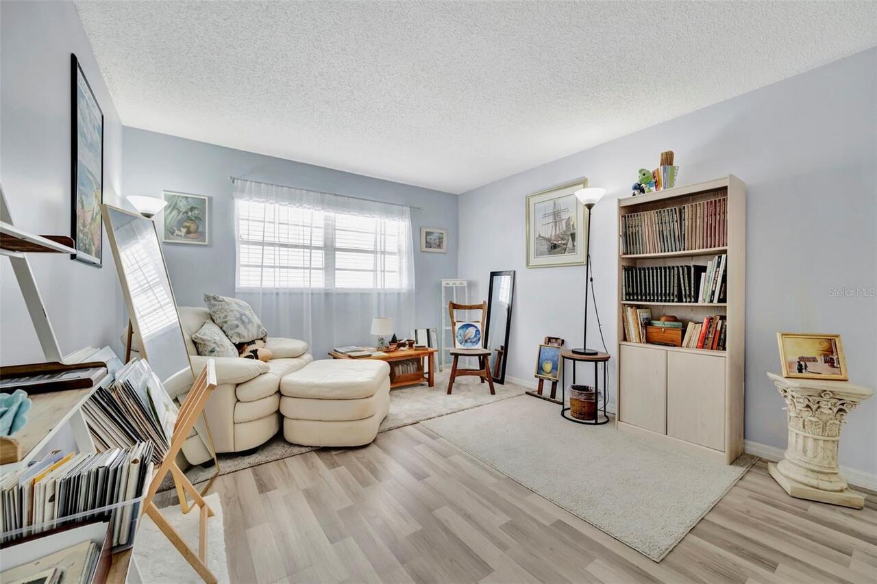 Listing Photo 27