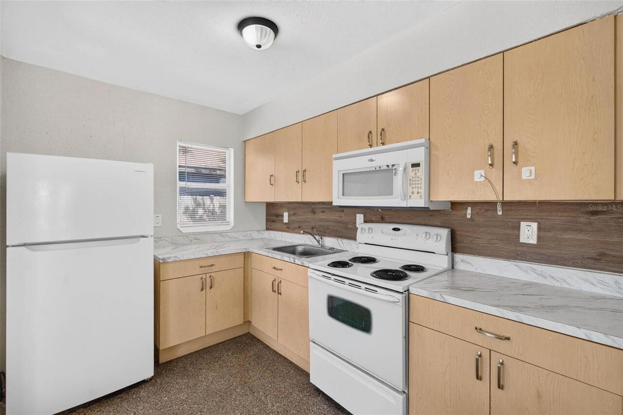 Listing Photo 15