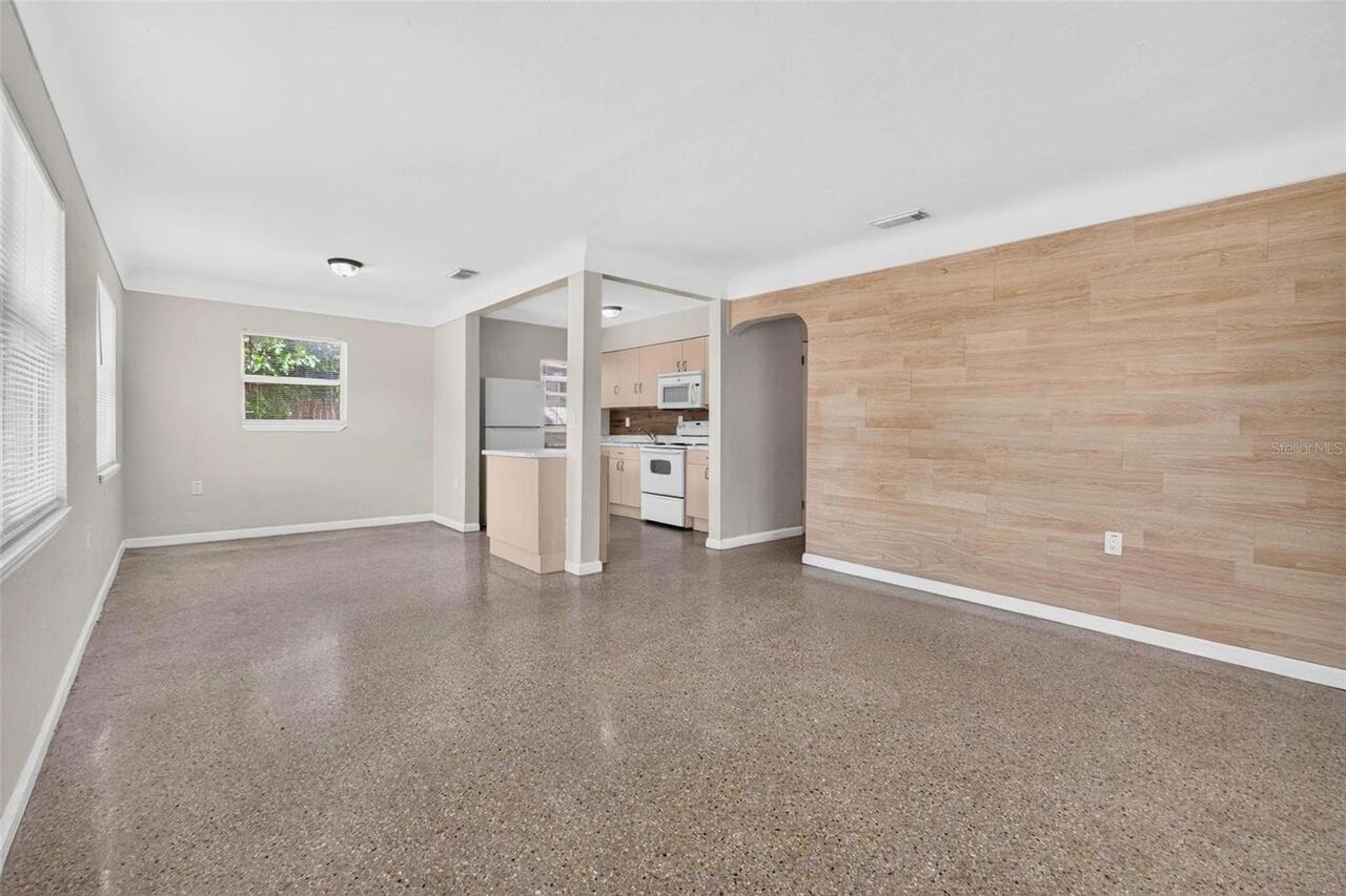 Listing Photo 19