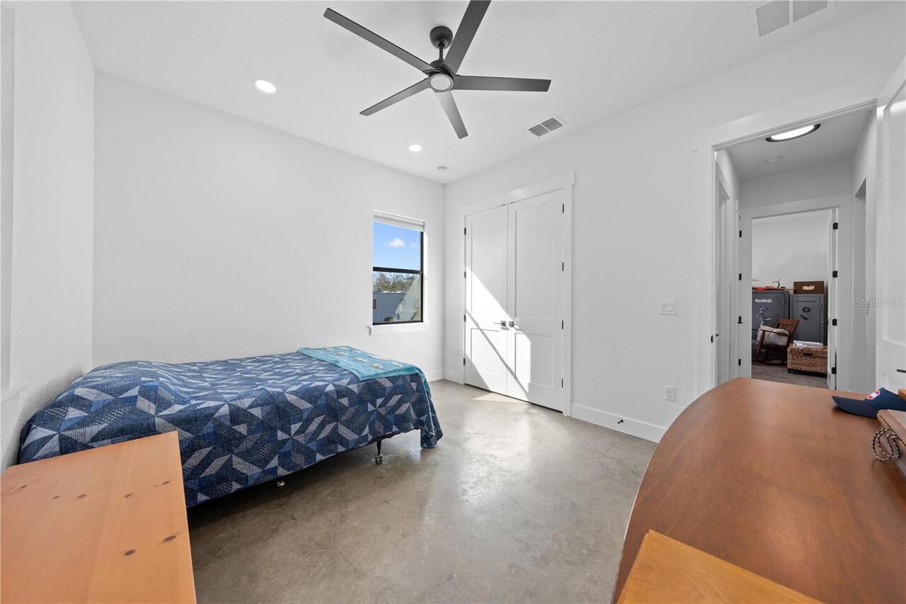 Listing Photo 24