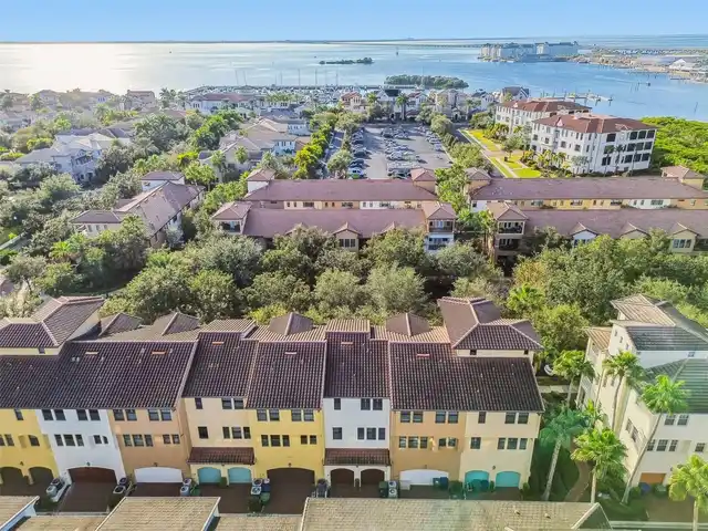 Listing Photo 24