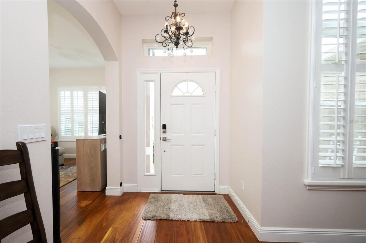 Listing Photo 8