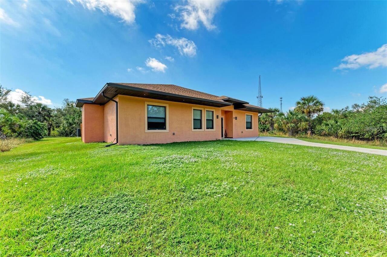Listing Photo 25
