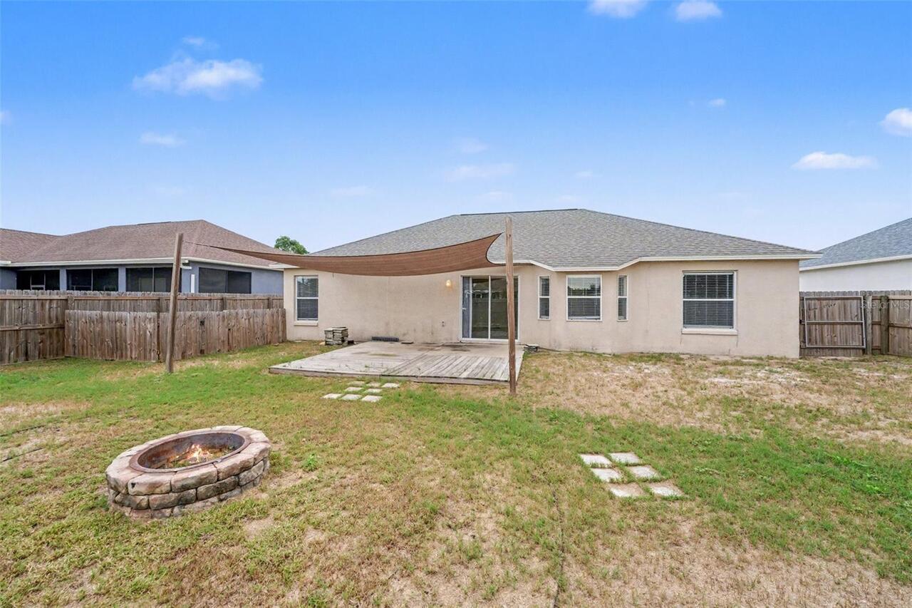 Listing Photo 12
