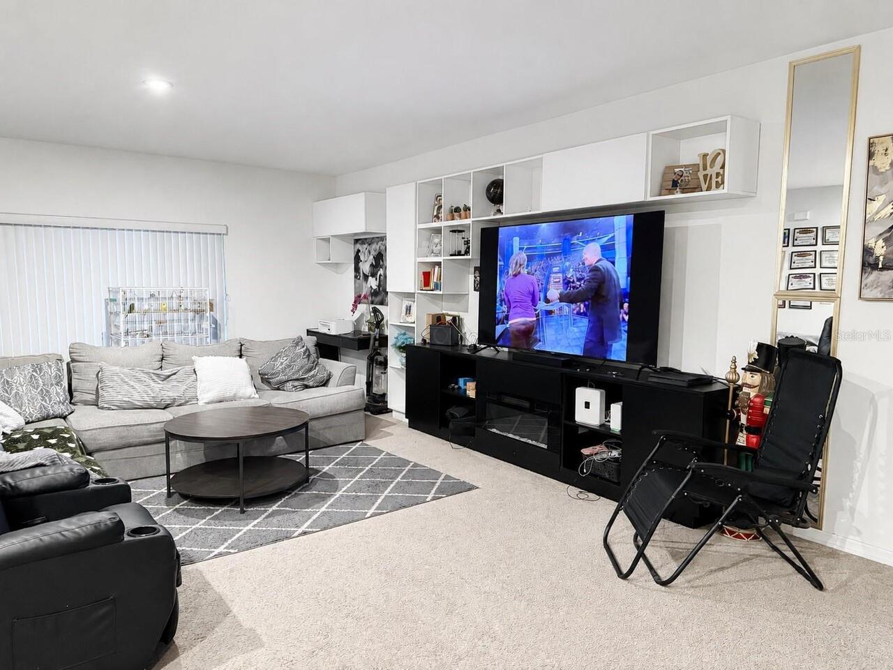 Listing Photo 10