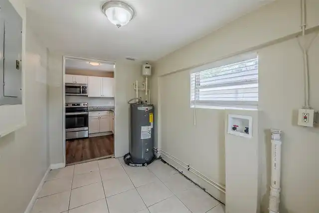 Listing Photo 16