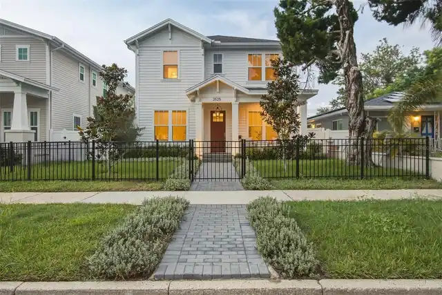 St Petersburg Real Estate