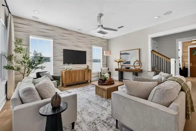 Listing Photo 8