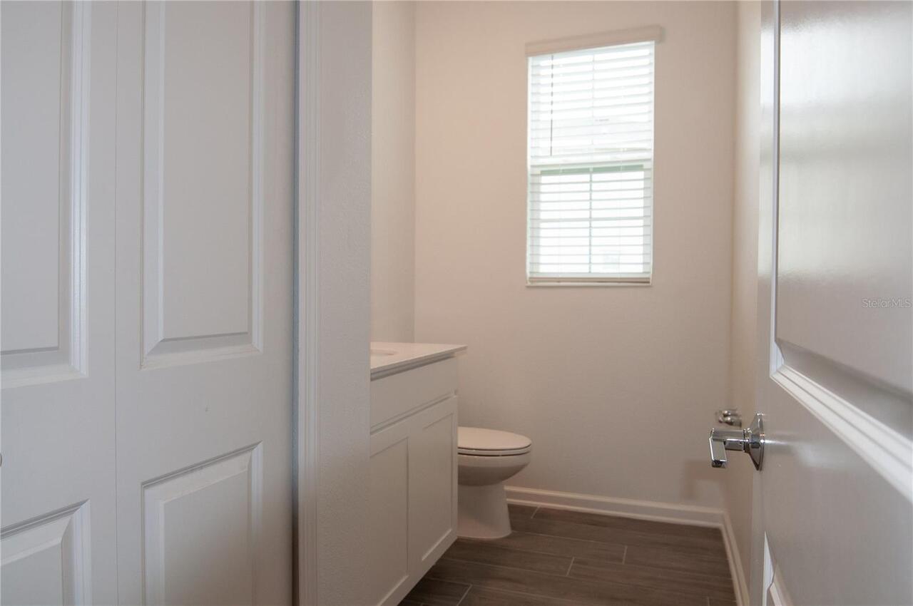 Listing Photo 14