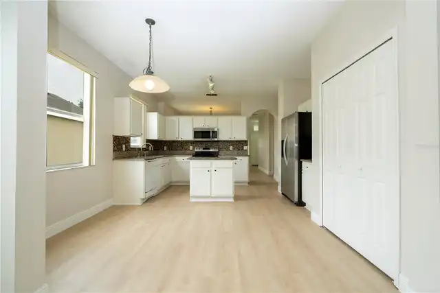 Listing Photo 27