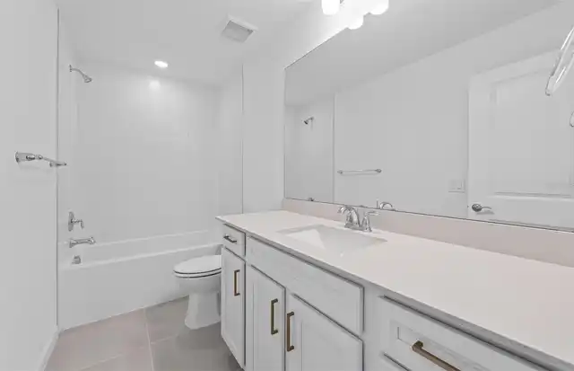 Listing Photo 10
