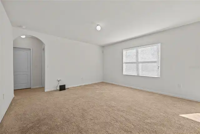 Listing Photo 7