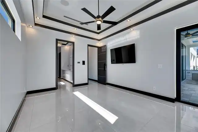 Listing Photo 34
