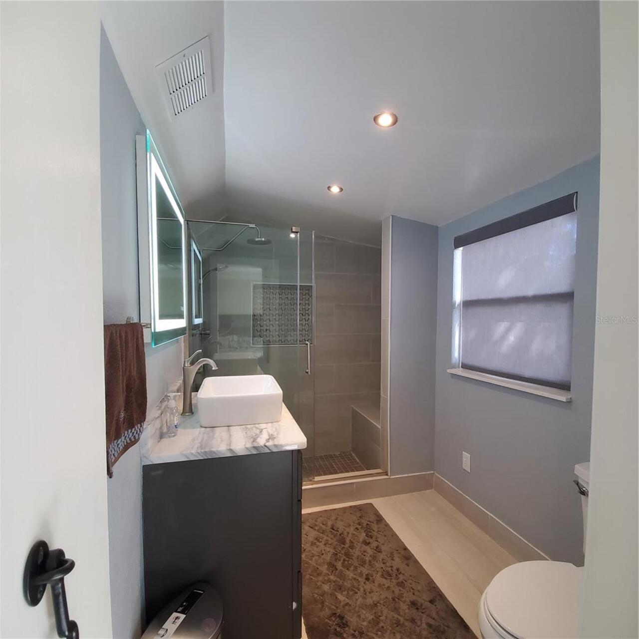 Listing Photo 20