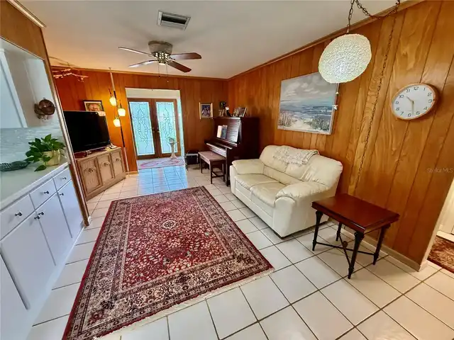 Listing Photo 28