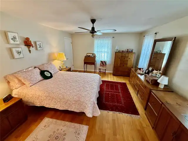 Listing Photo 35