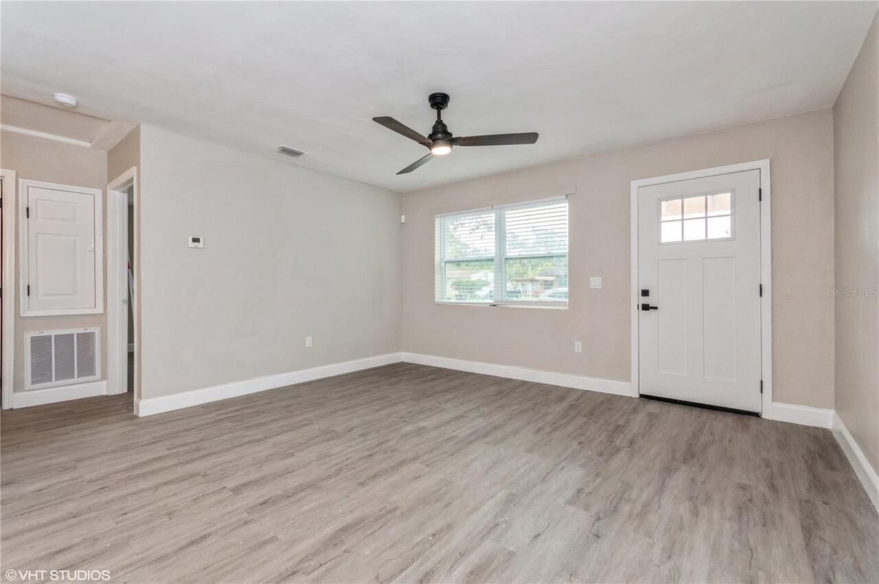 Listing Photo 7