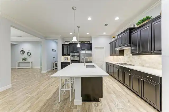 Listing Photo 19