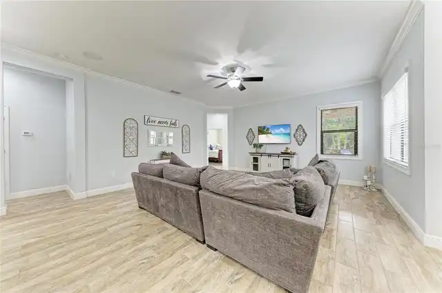 Listing Photo 28