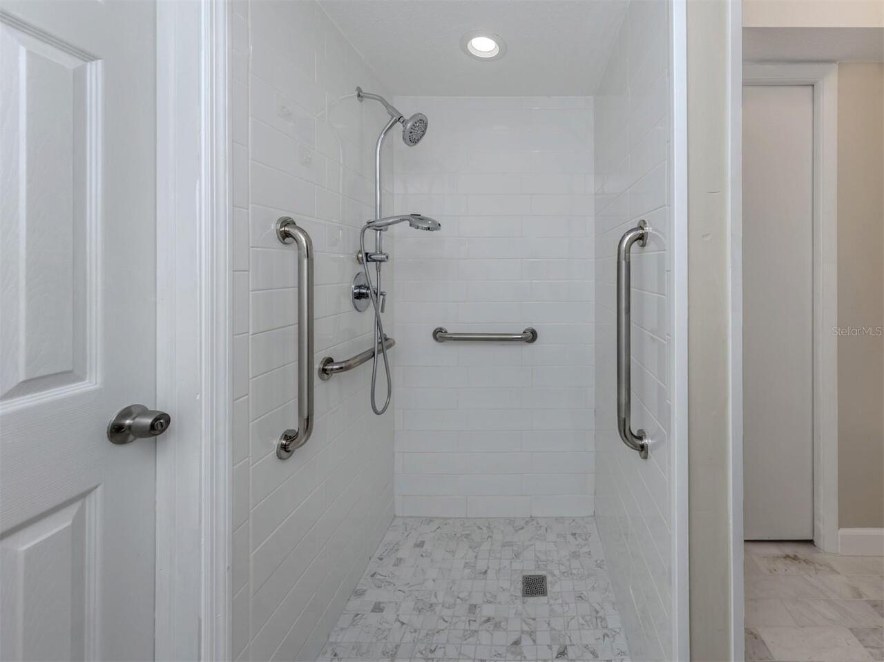 Listing Photo 24