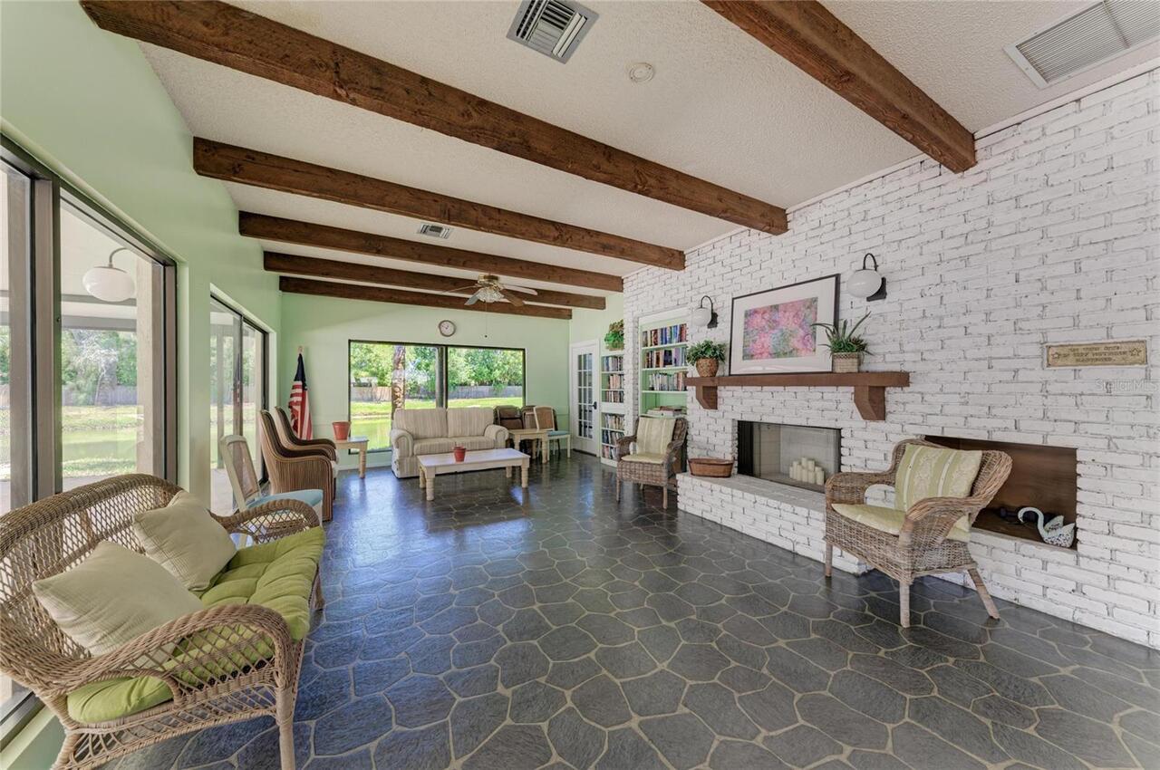 Listing Photo 17