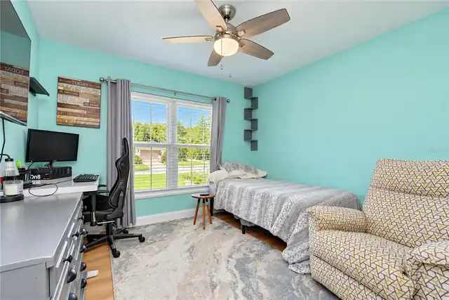 Listing Photo 19