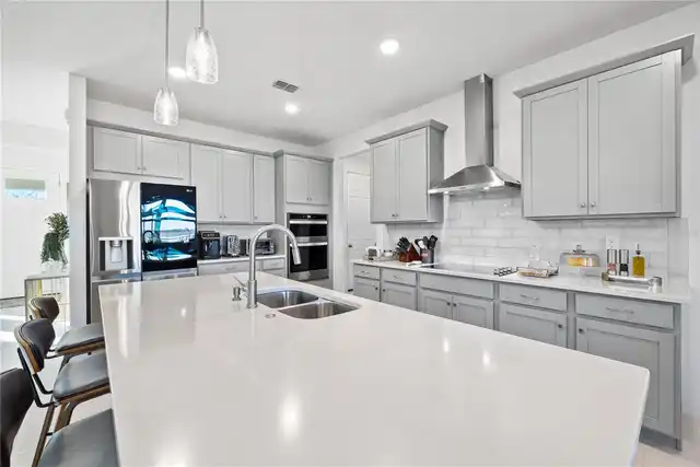 Listing Photo 19