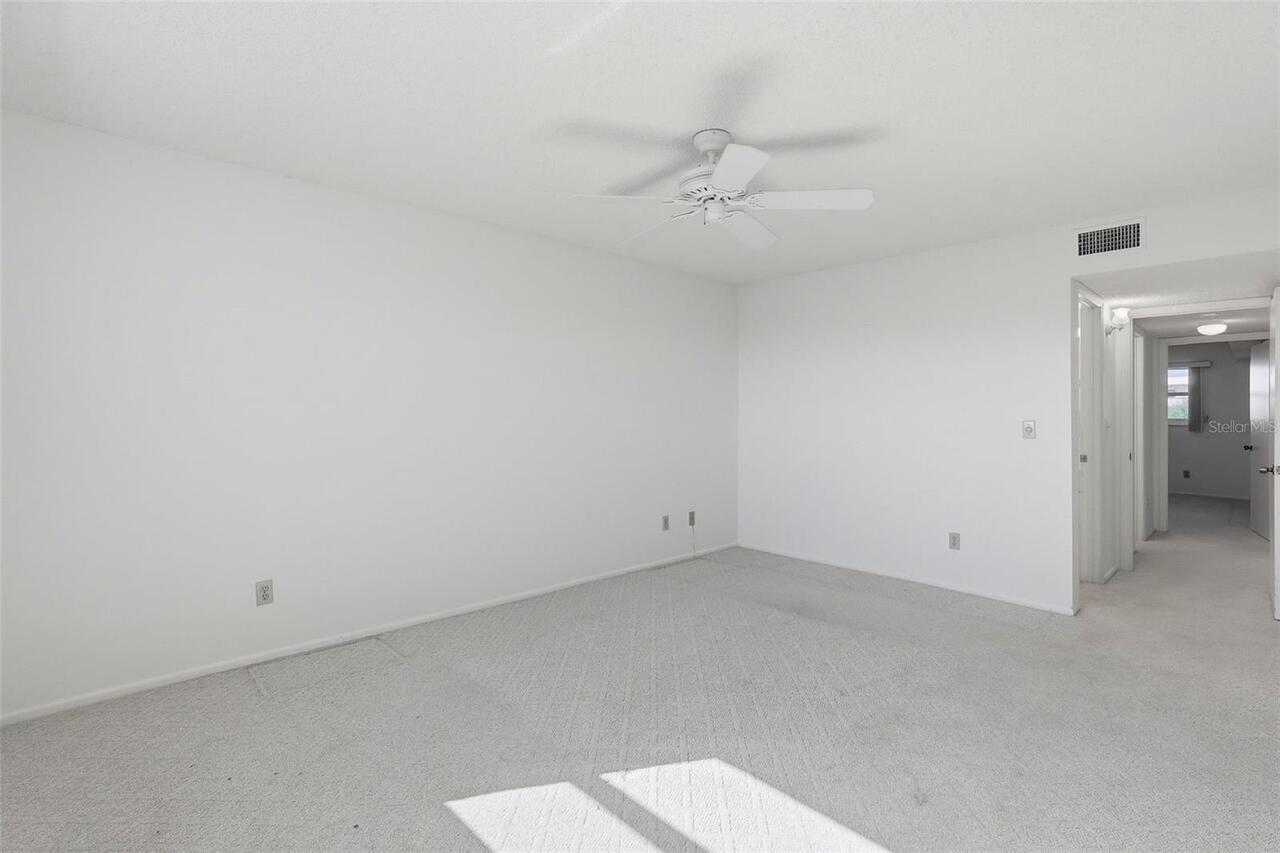 Listing Photo 38