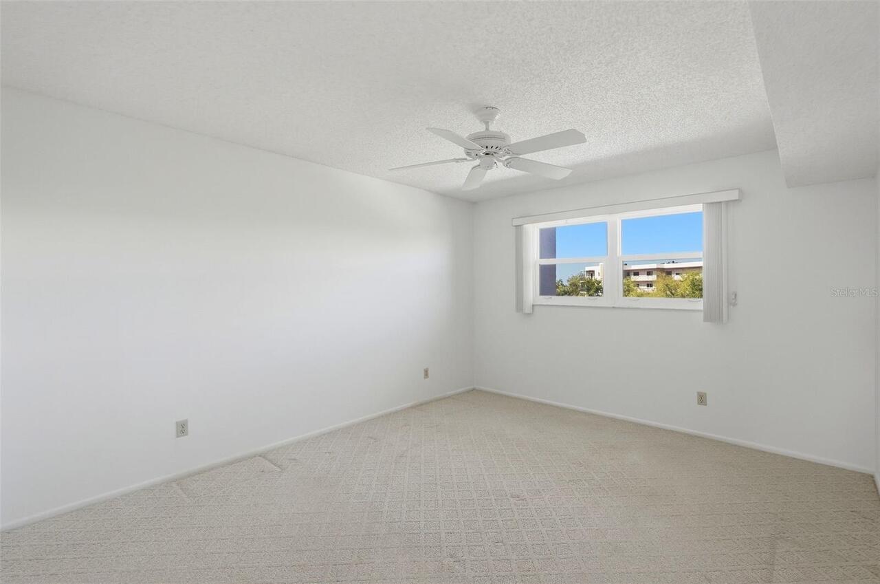 Listing Photo 41