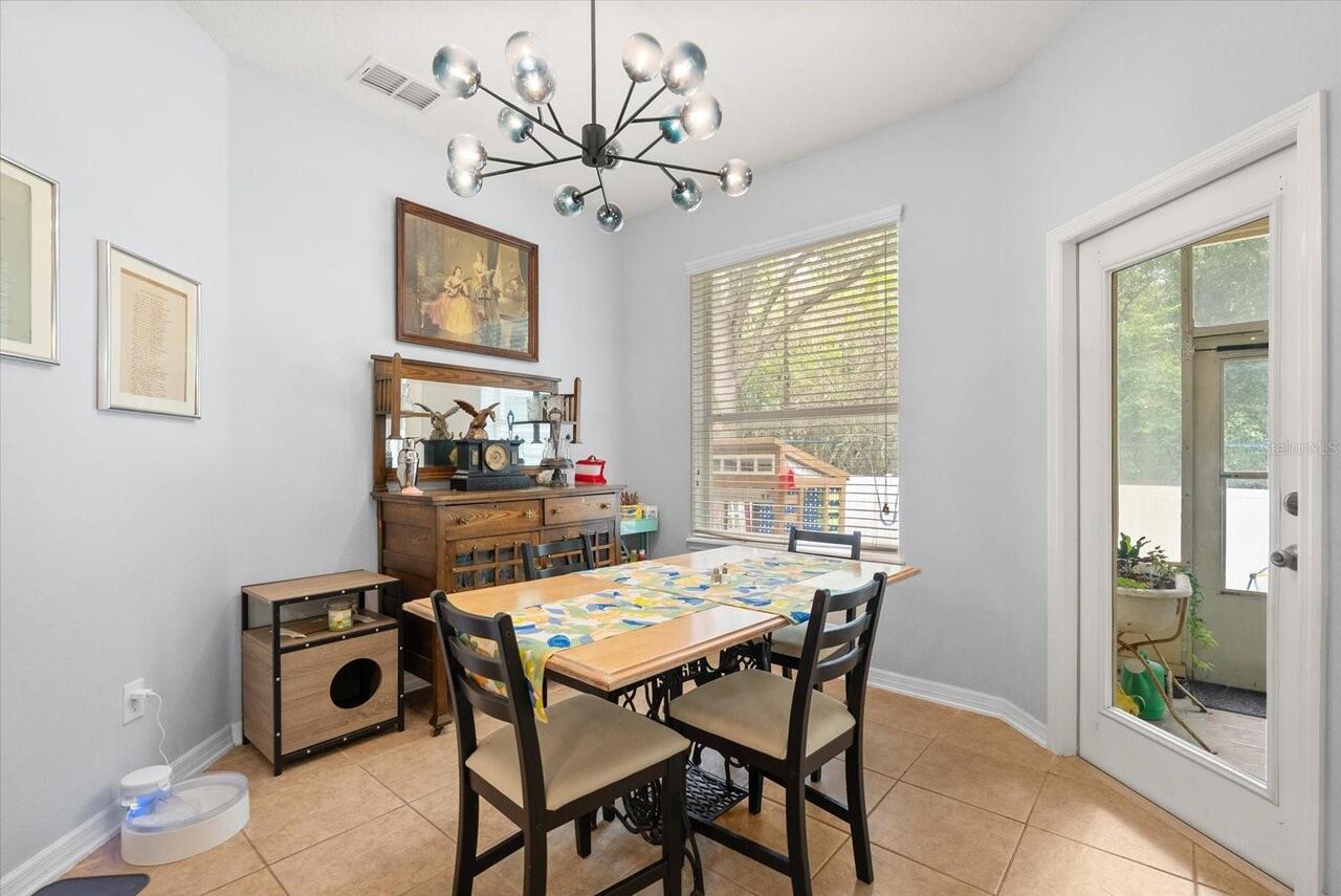 Listing Photo 17