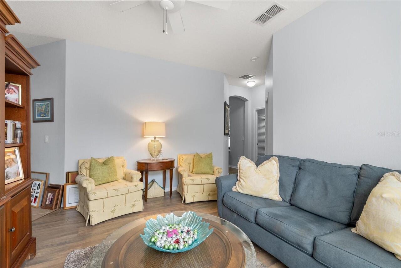 Listing Photo 37