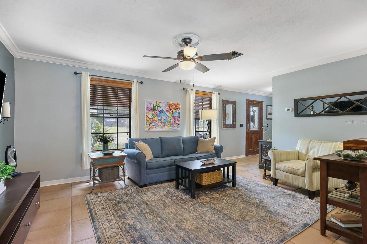 Listing Photo 10