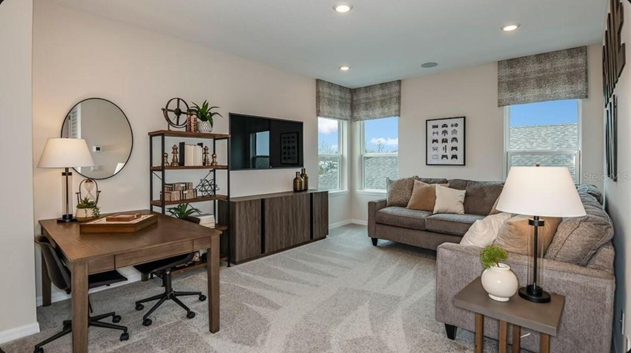 Listing Photo 10