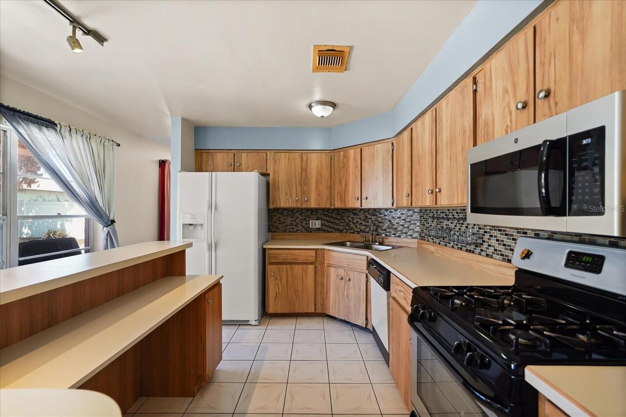 Listing Photo 15