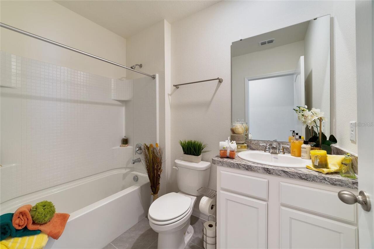 Listing Photo 18