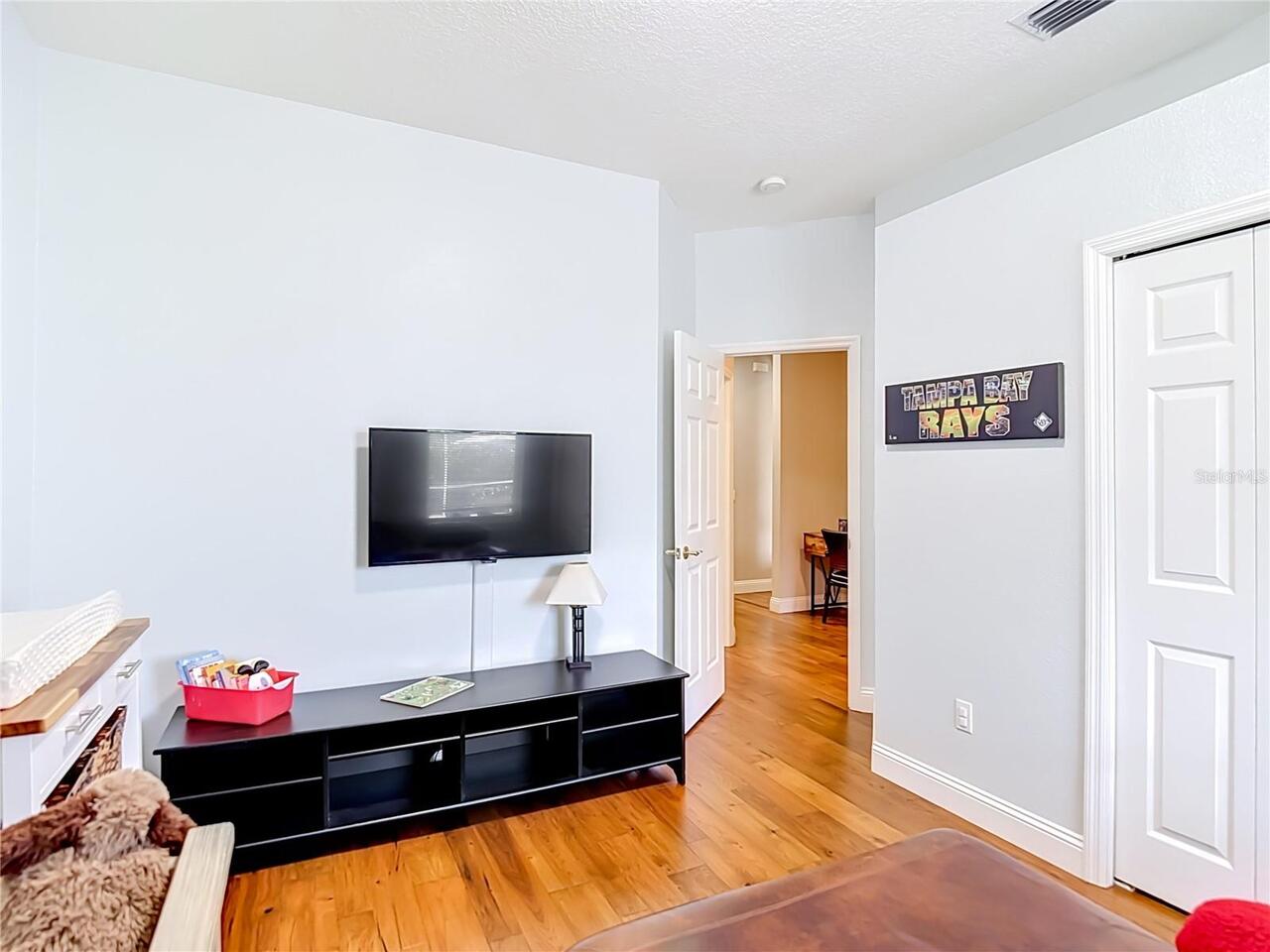 Listing Photo 33