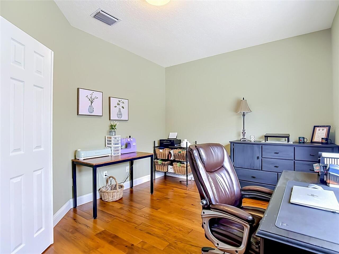 Listing Photo 38