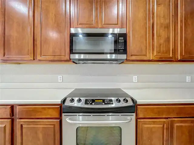Listing Photo 26