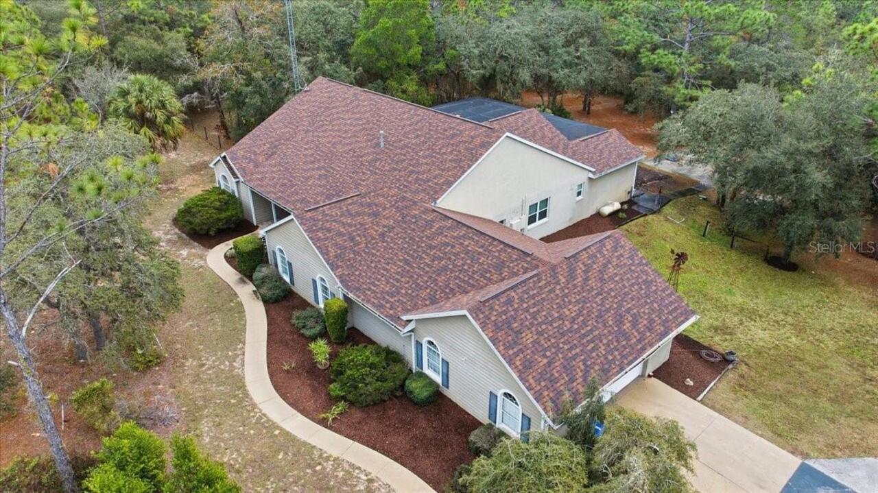Listing Photo 8
