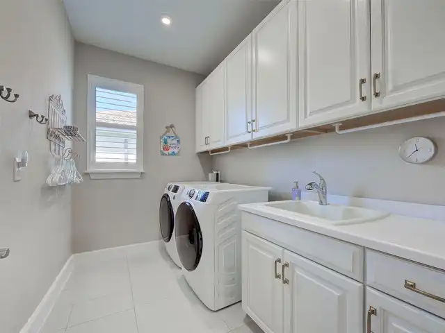 Listing Photo 29