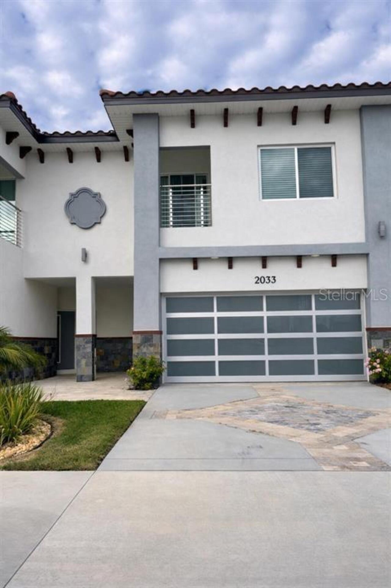 Davenport Real Estate