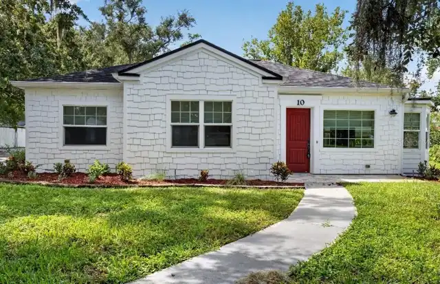 3BR, Residential Lease, 2BA, $2,995
Read More