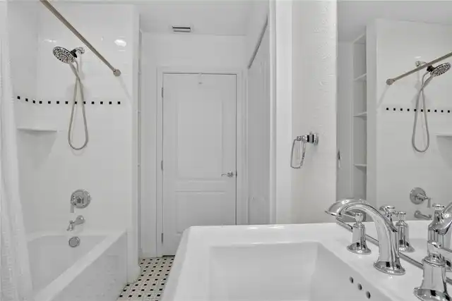 Listing Photo 28