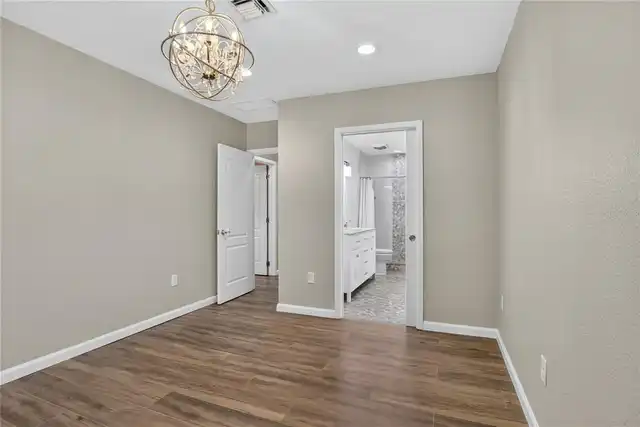Listing Photo 34
